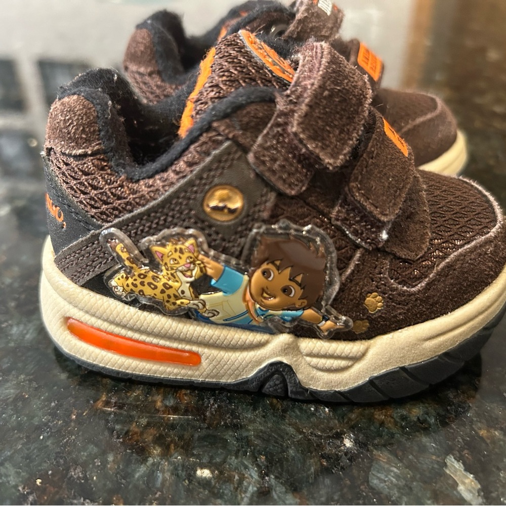 Nickelodeon Go Diego Go Vintage 2007 Toddler Shoes Size 2